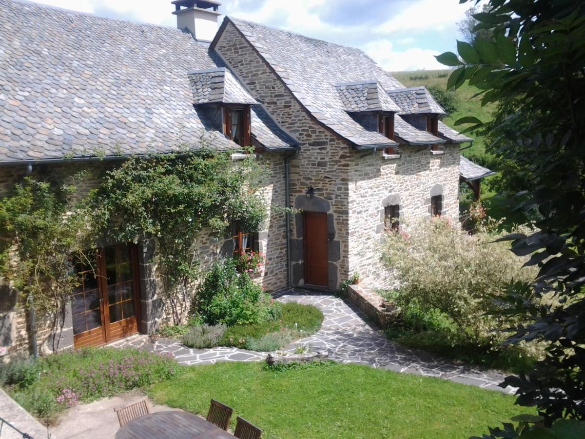 Bed and Breakfast Le Martinou Le Cayrol Zewnętrze zdjęcie